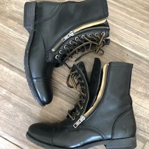 FRYE Boots
